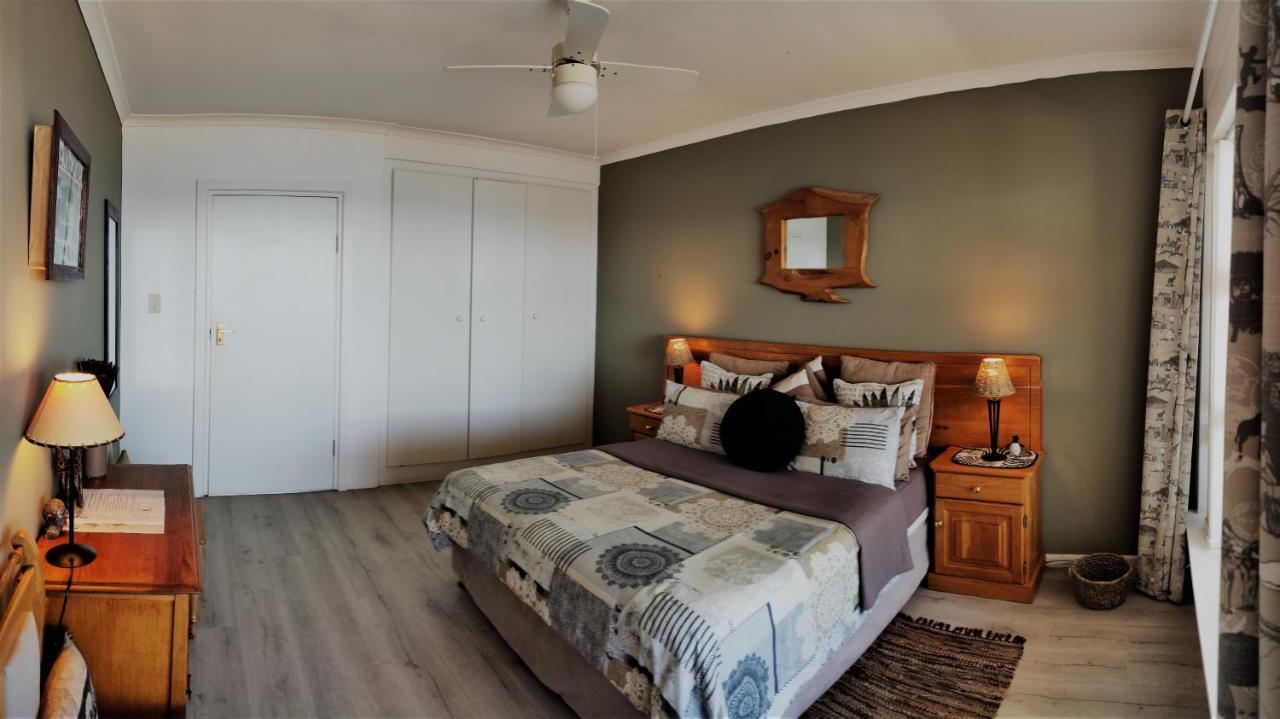 Penguinden - Load-Shedding Free Hotel Simon's Town Exterior photo
